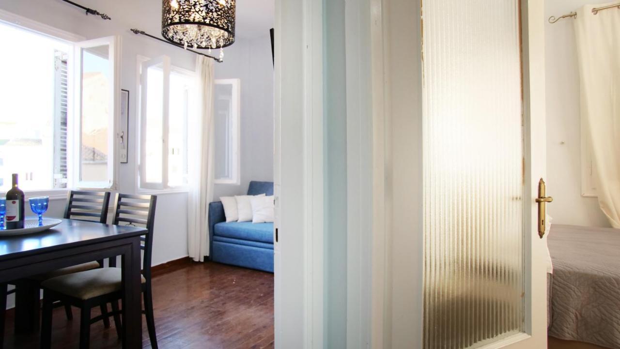 Heart-Warming Eleni Apartment In Corfu Town 外观 照片
